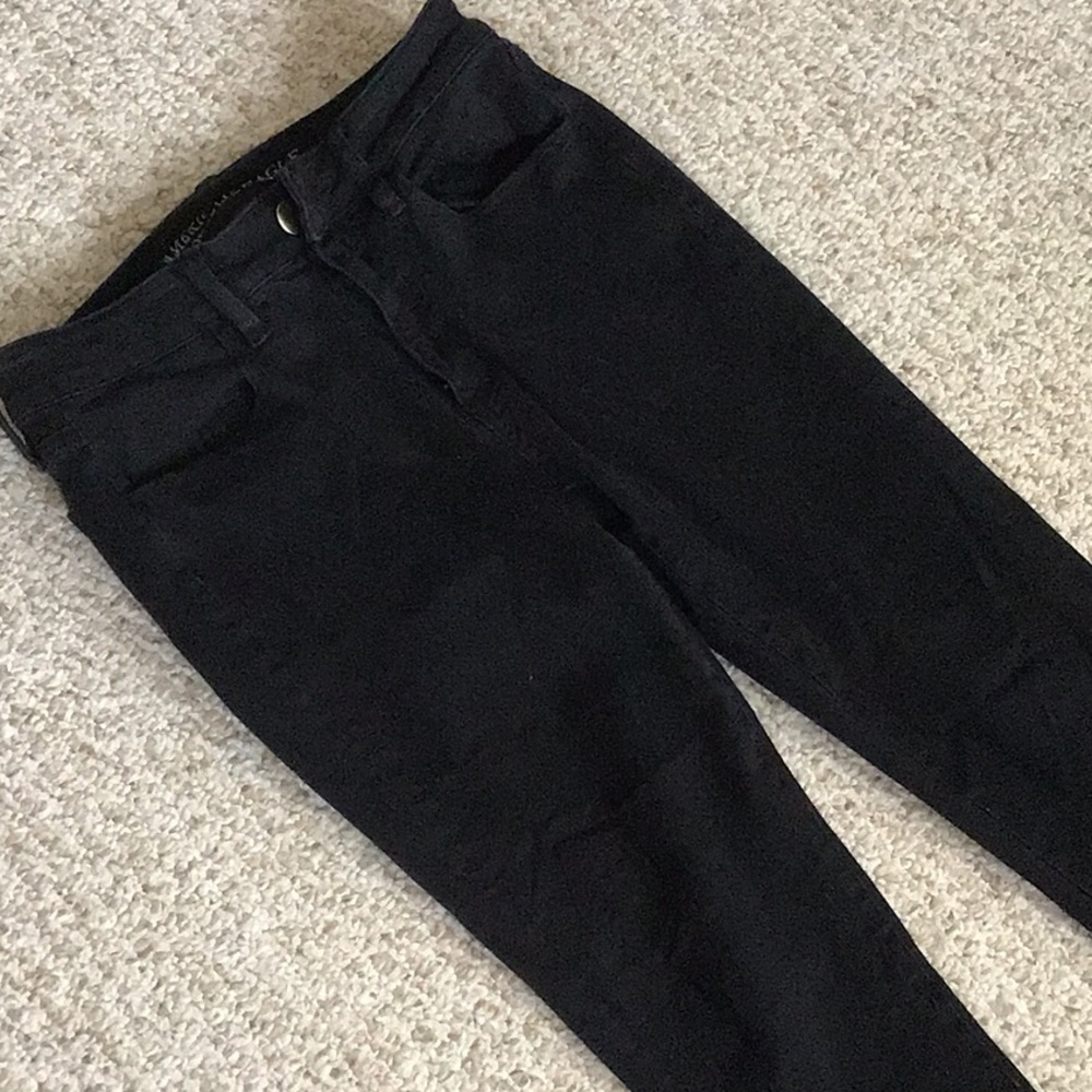 High-rise black jegging
